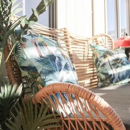 Seascape Retreat - Time To Slow Down - Suits Couples Or Family With Kids With 2 Sleeping Spaces Agnes Water Exterior photo